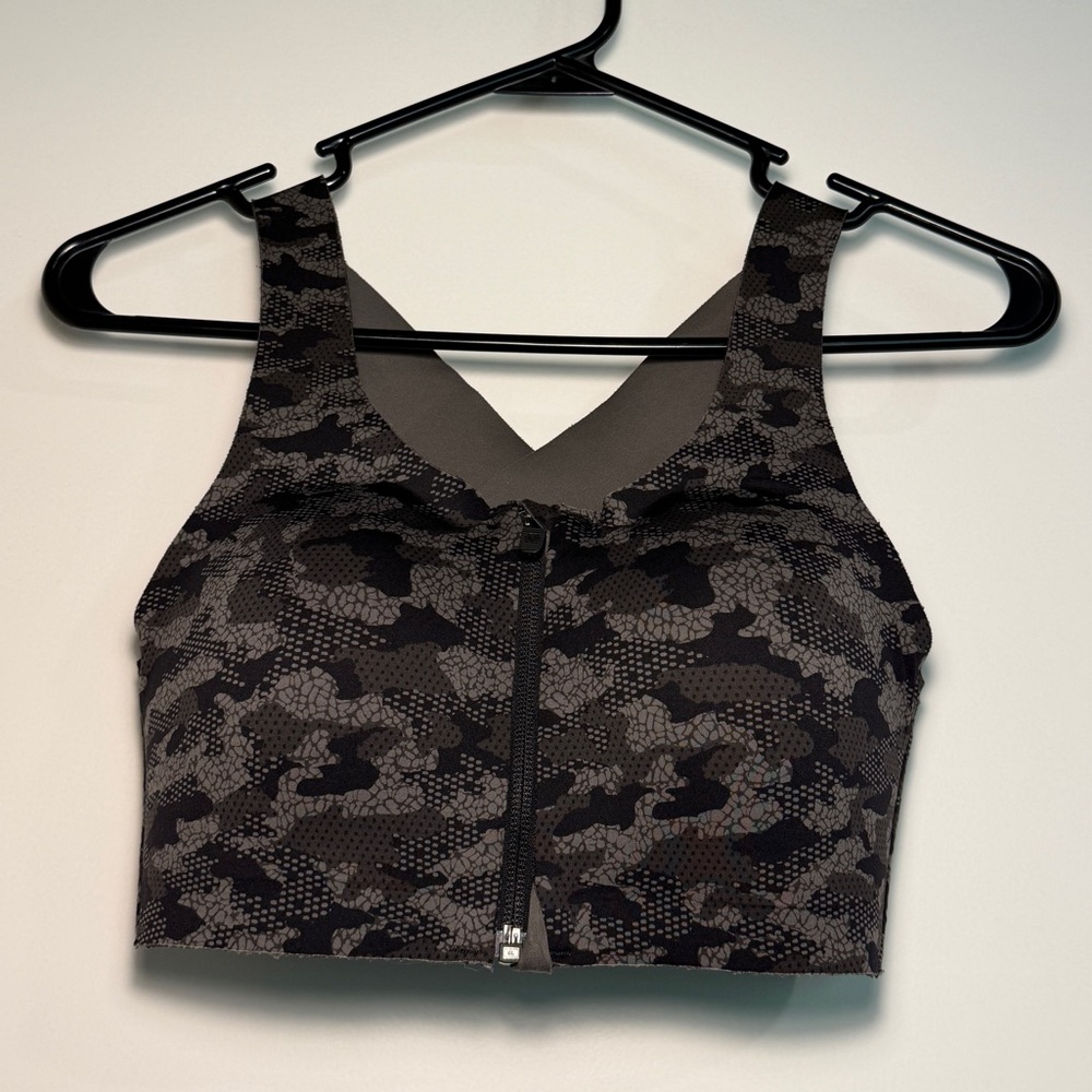 lululemon Discontinued Enlite Front Zip Sports Bra Olive Green Camo 34C